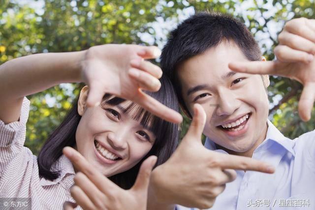 日韩顶流同框！山下智久与车银优的意外交集，妈妈粉的礼物大揭秘！